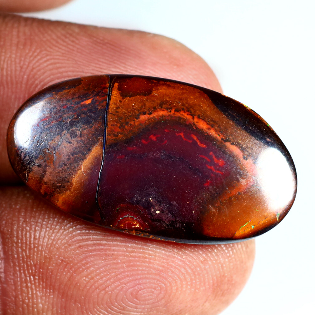 13.29 ct Splendid Fancy (27 x 15 mm) Multi Color Australian Koroit Boulder Opal