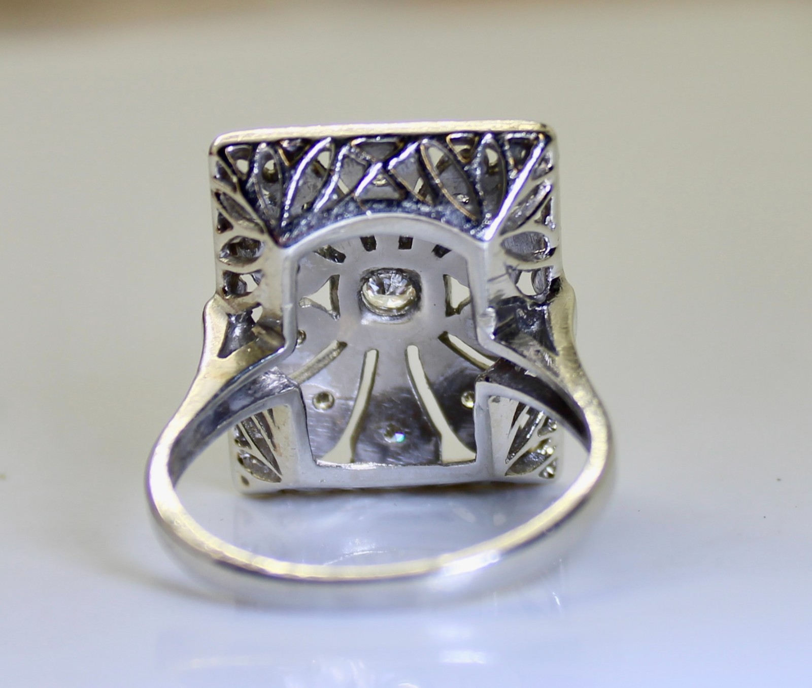 Gorgeous Antique 14K White Gold Ladies .45 Ctw Diamond Cocktail Ring, 6.7 Grams