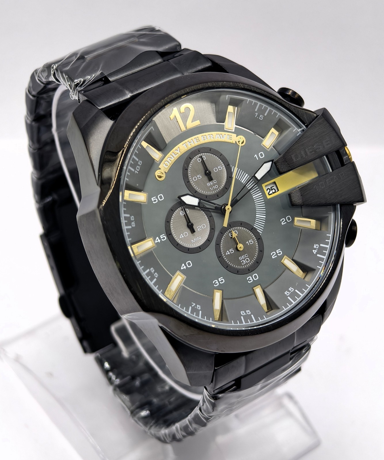 Awesome Diesel 10 Bar ”ONLY THE BRAVE” Chronograph Quartz Men’s Wrist Watch