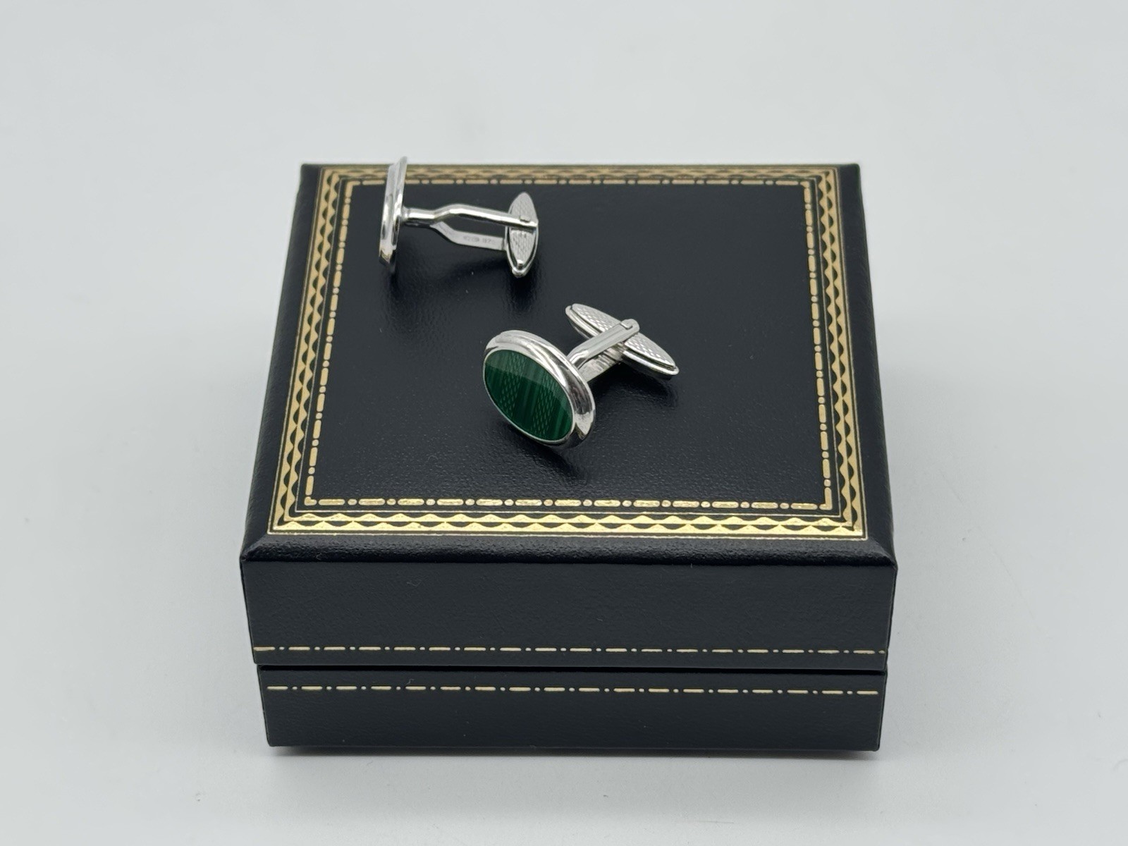 DUNHILL 925 SILVER GUILLOCHE GREEN ENAMEL CUFFLINKS MINT 100% GENUINE ~$550 RARE