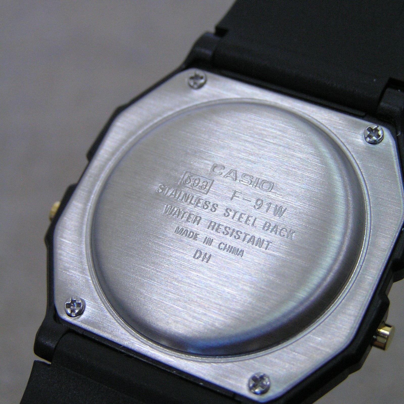 [UK STOCK!] CASIO F-91WG-9QJH GENUINE DIGITAL WATCH – Japan Exclusive Model!