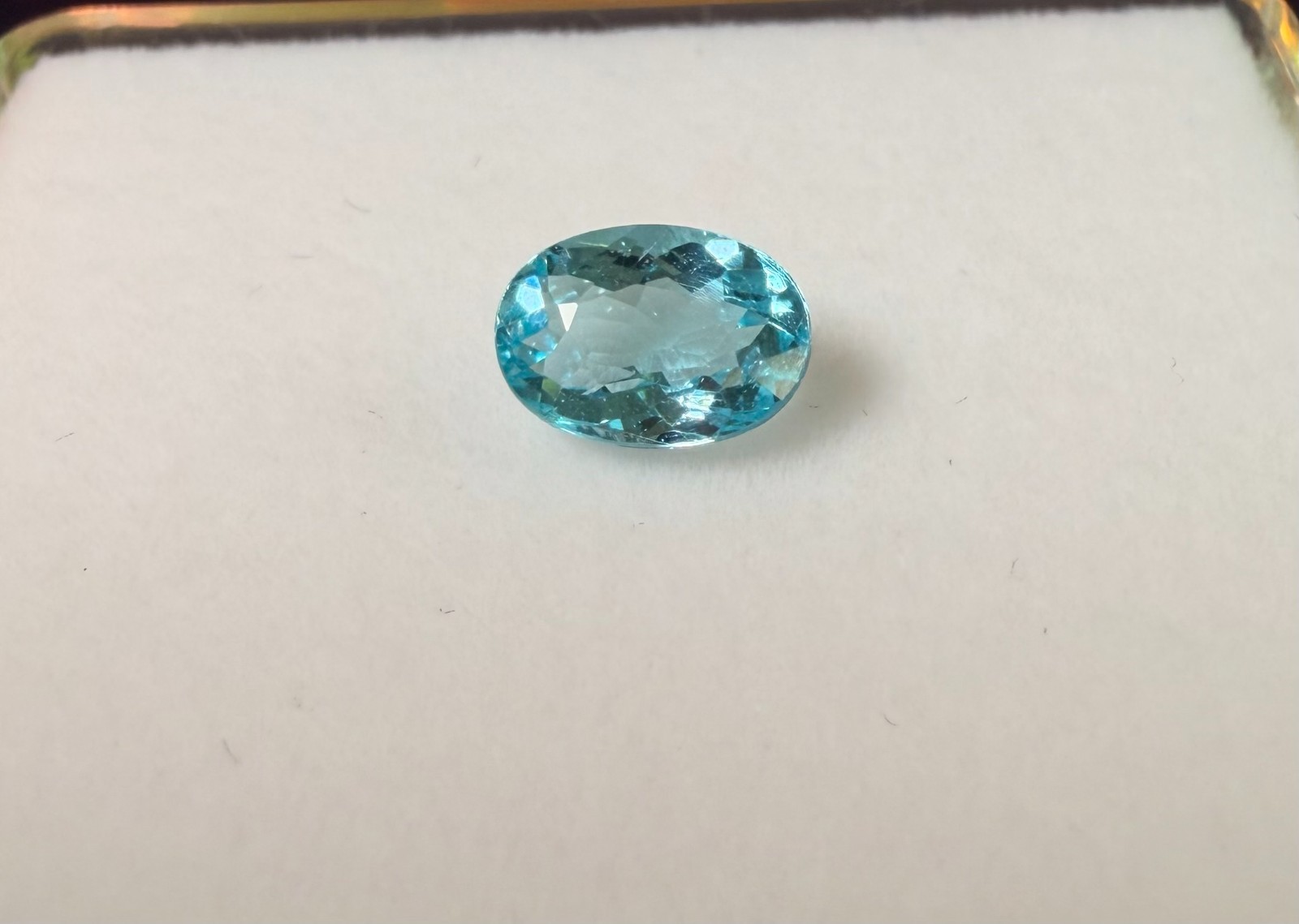 Apatite | Blue Green 0.89 Ct | Oval 7 x 4.9 x 3.6 mm