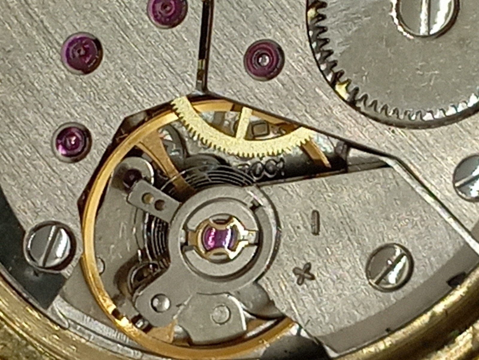 VTG Unique M&M Black Dial Gold Plated Cal. Peseux 7001 (ETA) 6mm. Thickness Work