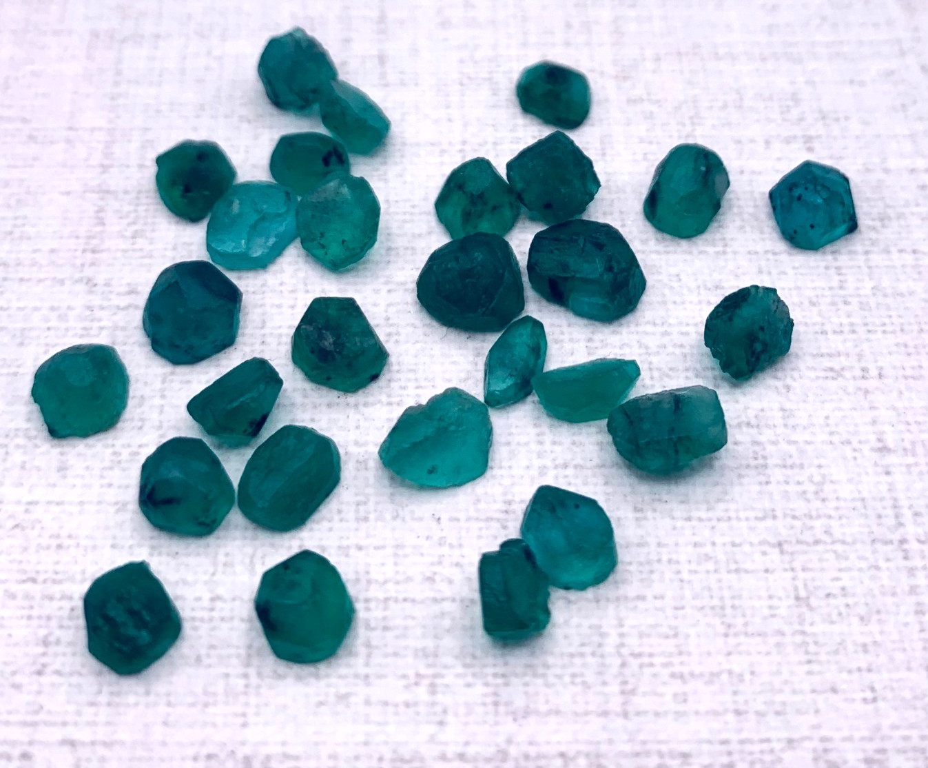 Emerald Preform Rough Lot 28 Pcs 17.15 Tcw Clarity I1 Natural Green Brazil N019