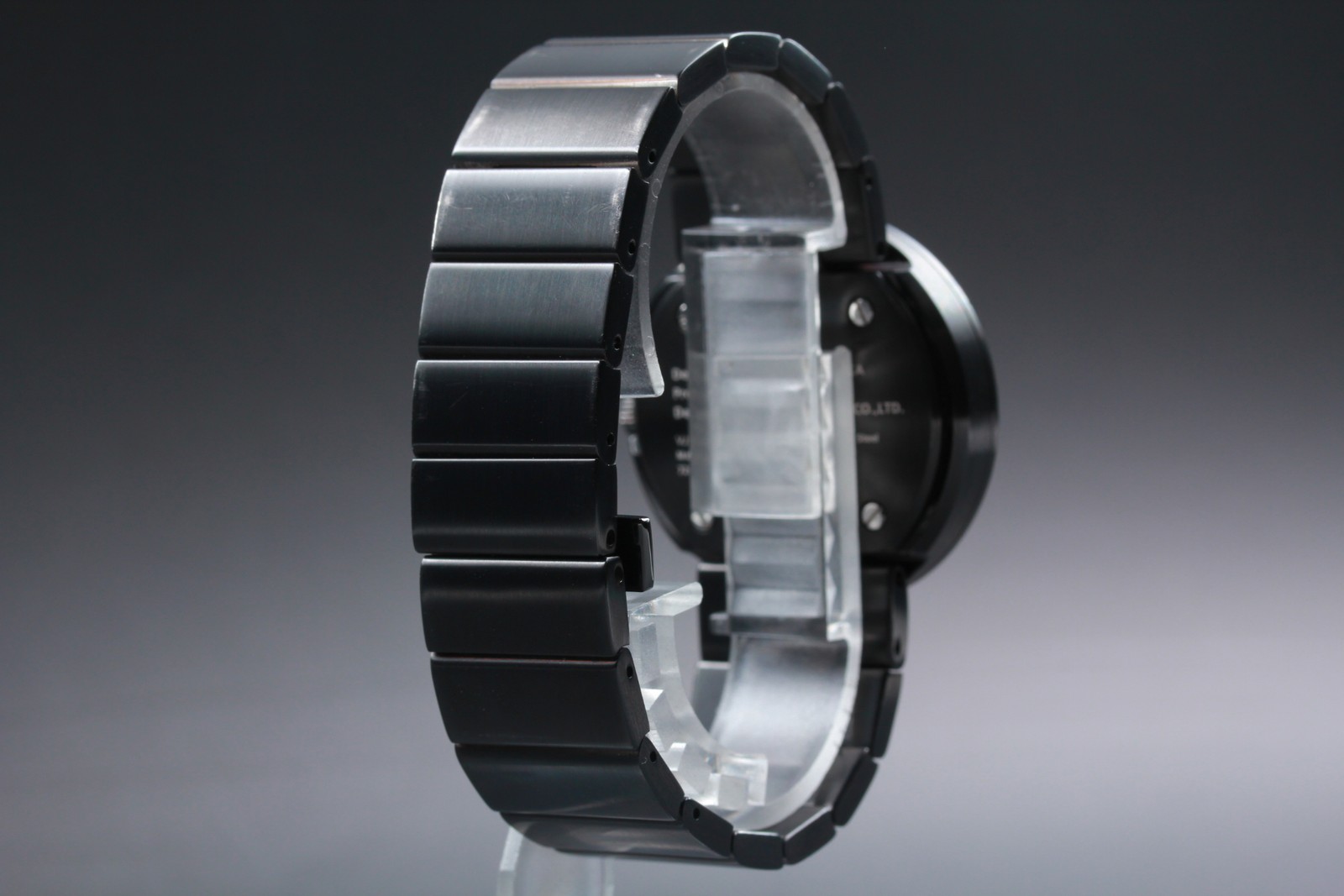[Near MINT] ISSEY MIYAKE Tokujin Yoshioka designed Black Quartz Men’s Watch