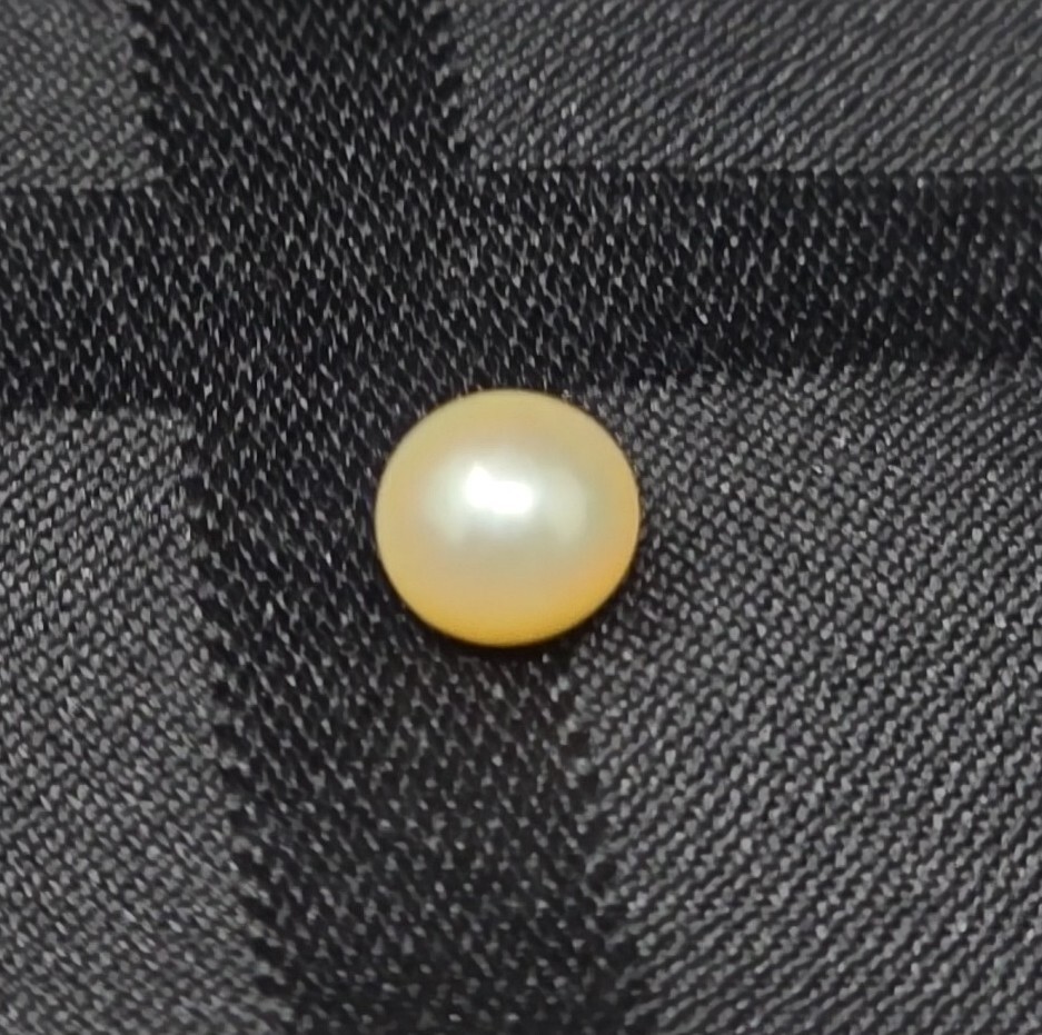 ⚪️Vintage MURATA (2) Loose Pearls 8.22mm/7.44mm Peach/Ivory GENUINE/NO HOLES
