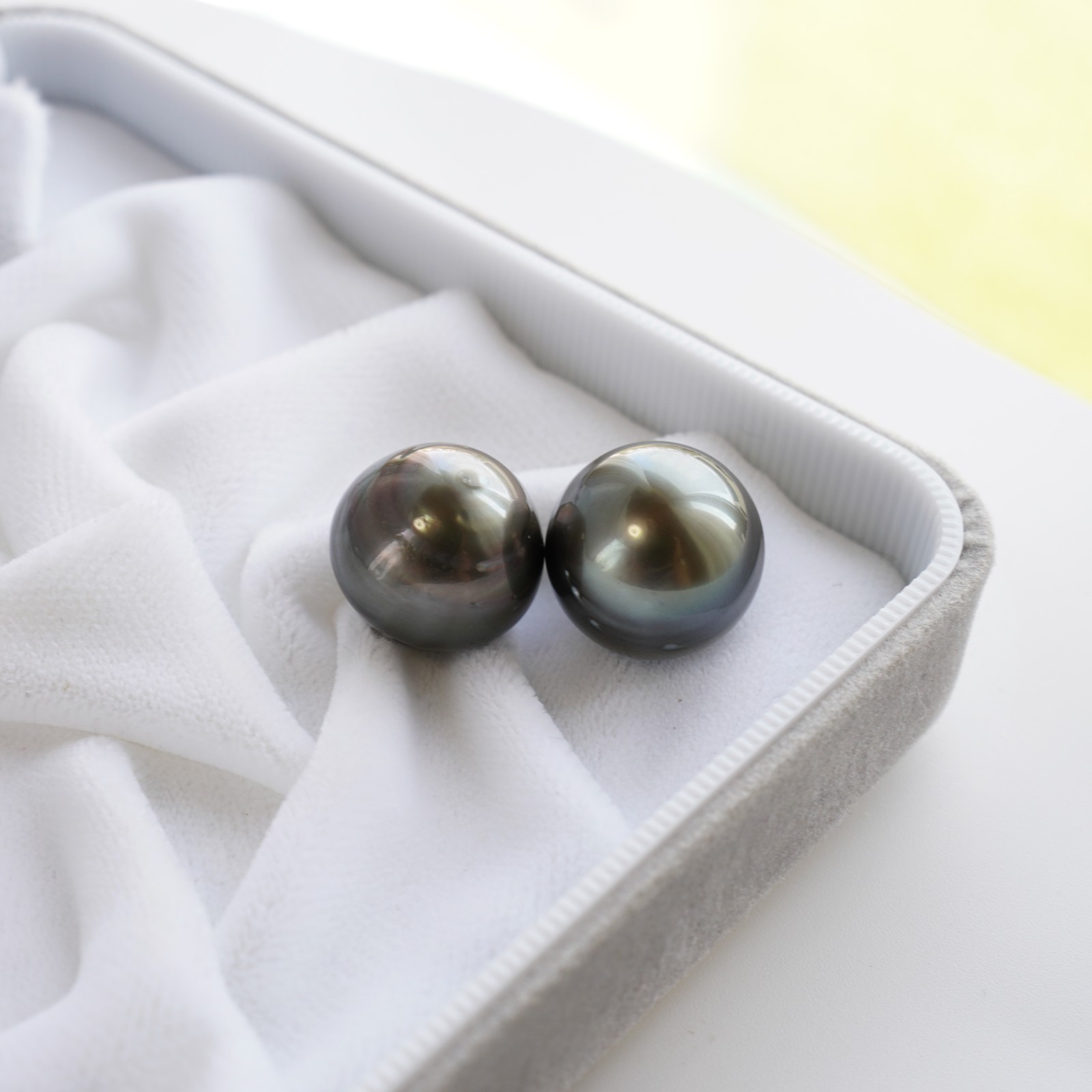 Big 15.1-15.3mm Gray-Green Tahitian Cultured Loose Pearl Undrilled , High Luster