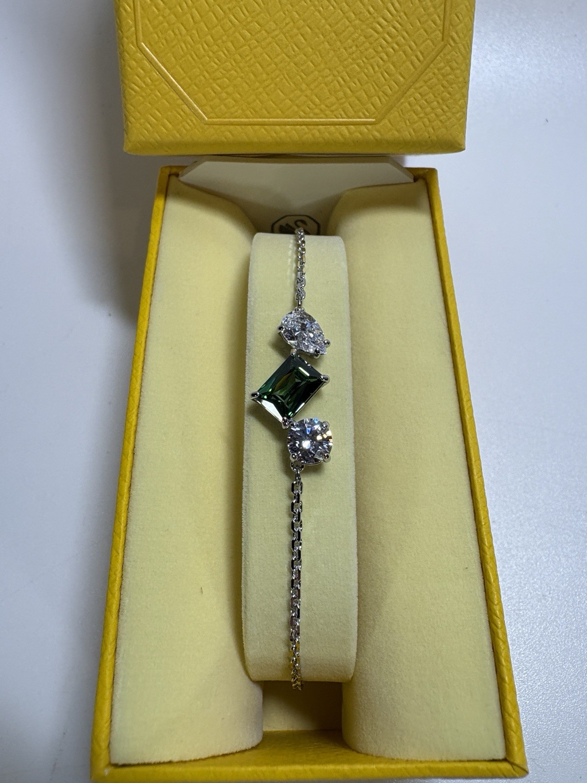 Swarovski Zirconia Mesmera Bracelet Green Rhodium Plated 5668360