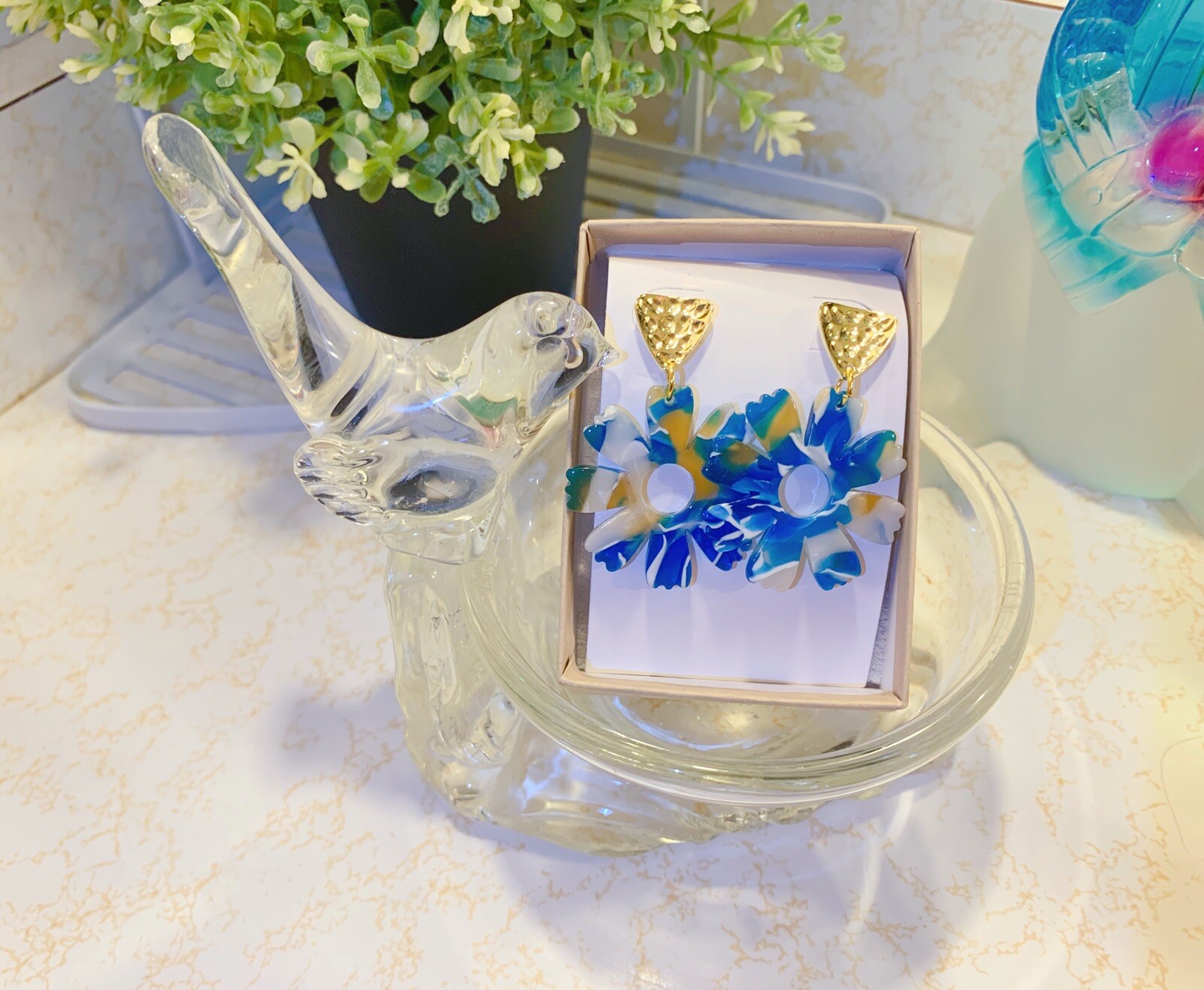 Handmade Multi Choose Shell Resin Earrings With Gold Plated Post