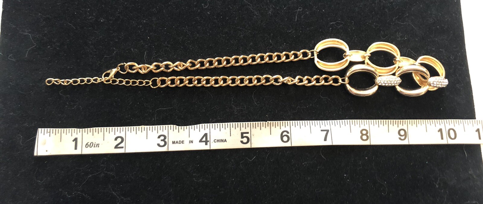 Contemporary Rhinestone Chain Necklace Costume Jewelry 6663 GO2.4D23