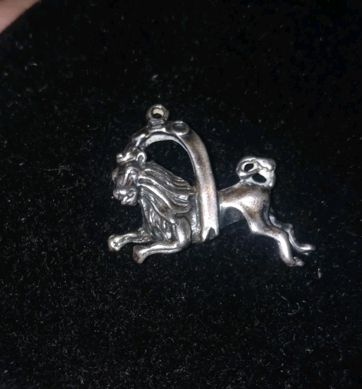 Vintage Sterling Silver Lion Leo Charm 5.2g