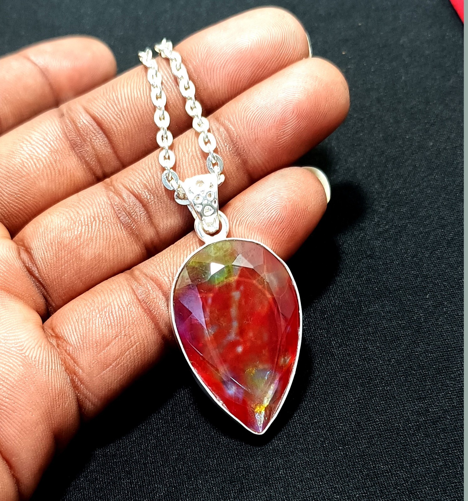 51.45 Ct Natural Ammolite Doublet Rainbow Pendant Gemstone with Sliver Chain
