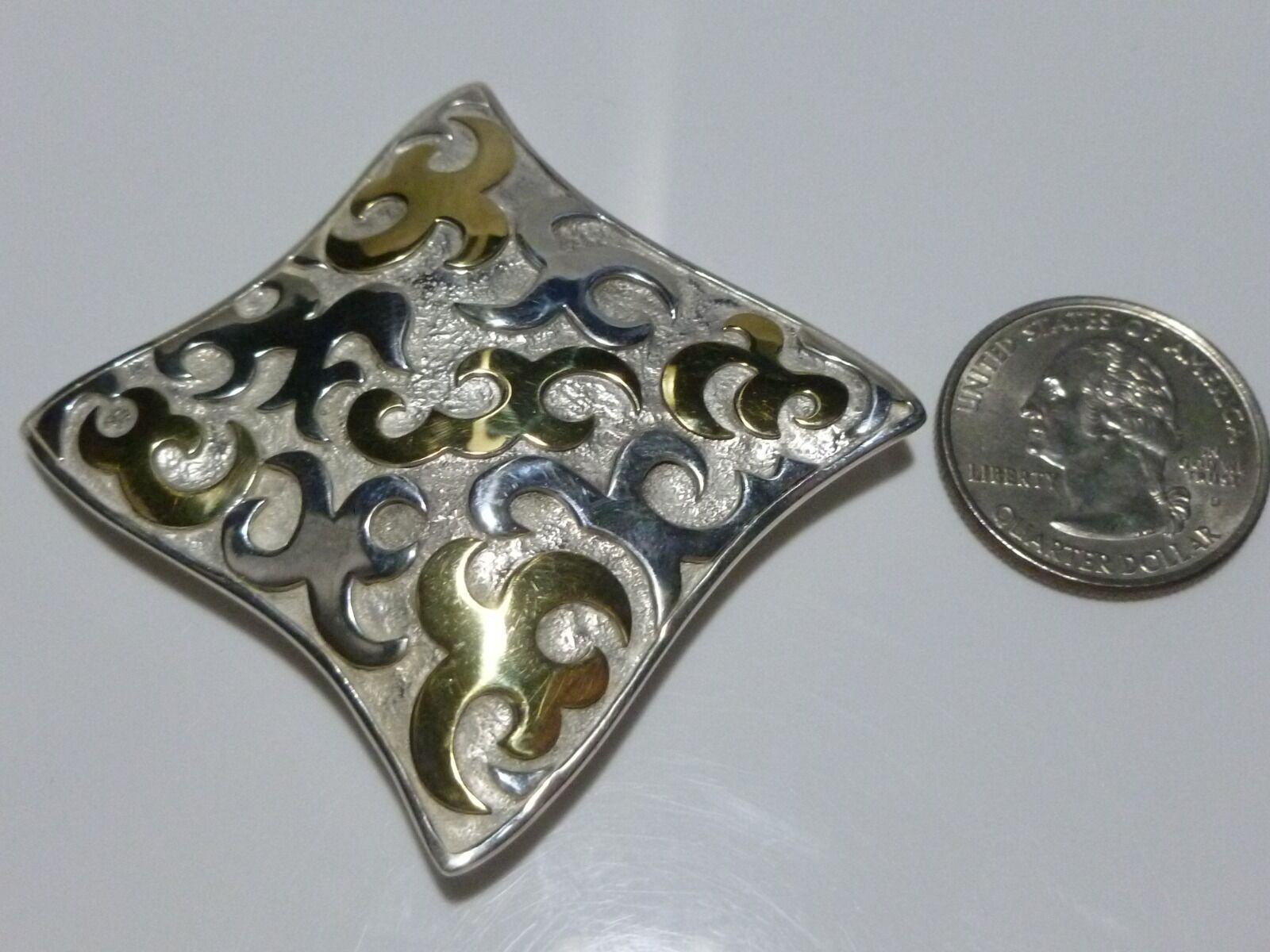 JOHN HARDY STERLING SILVER 22K GOLD 2.5″ LARGE DAYAK PENDANT SLIDE BROOCH PIN
