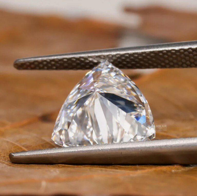 Lab-Grown Loose CVD Diamond 1 Pc Trillion 5 mm D Color IF Clarity Certified