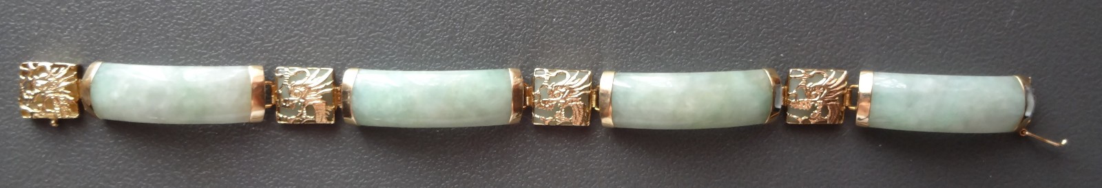 Vtg Chinese 14K Yellow Gold Jade Link Dragon Panels Bracelet Pale Green Celadon