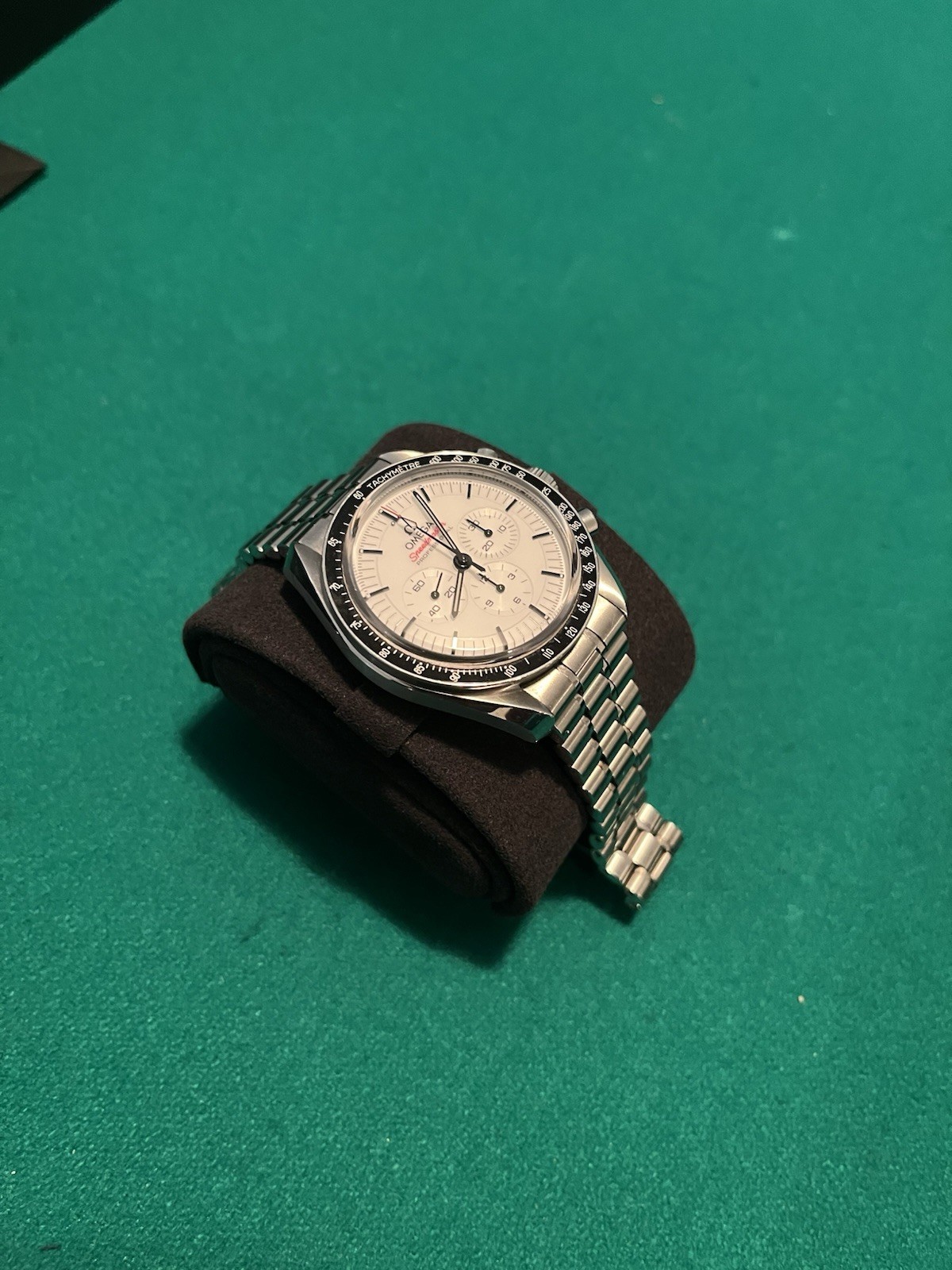 OMEGA Speedmaster Moonwatch Professional White Dial 42mm Box Papers