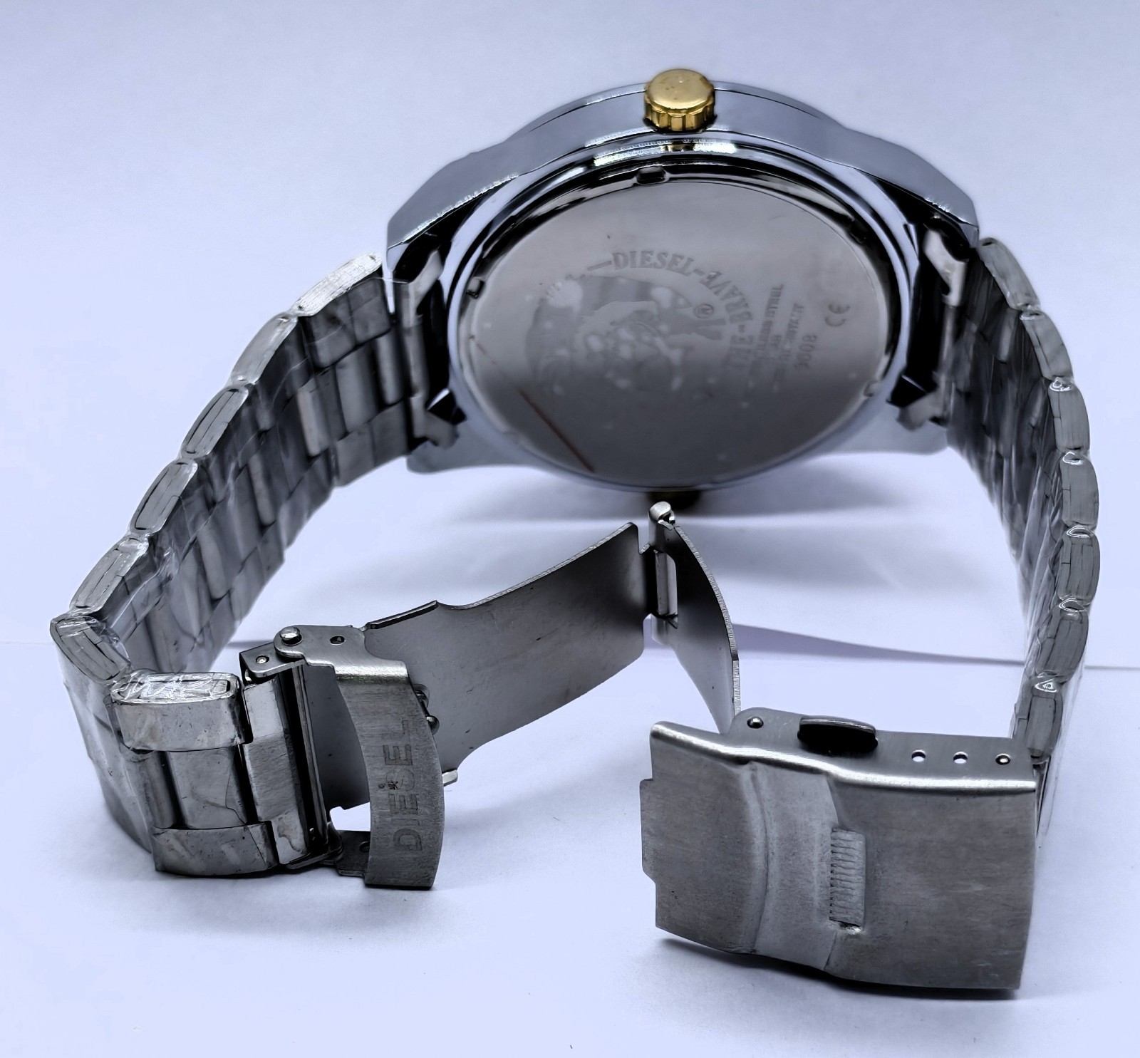 Amazing DIESEL 3 Bar Gold Dial Analog Dial Quartz Men’s wrist Watch Free Ship