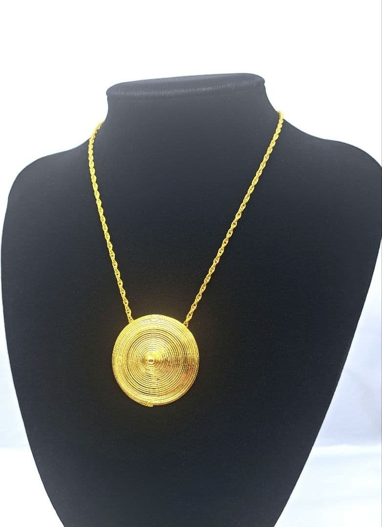 LANVIN PARIS Vintage Gold color Necklace Cone type