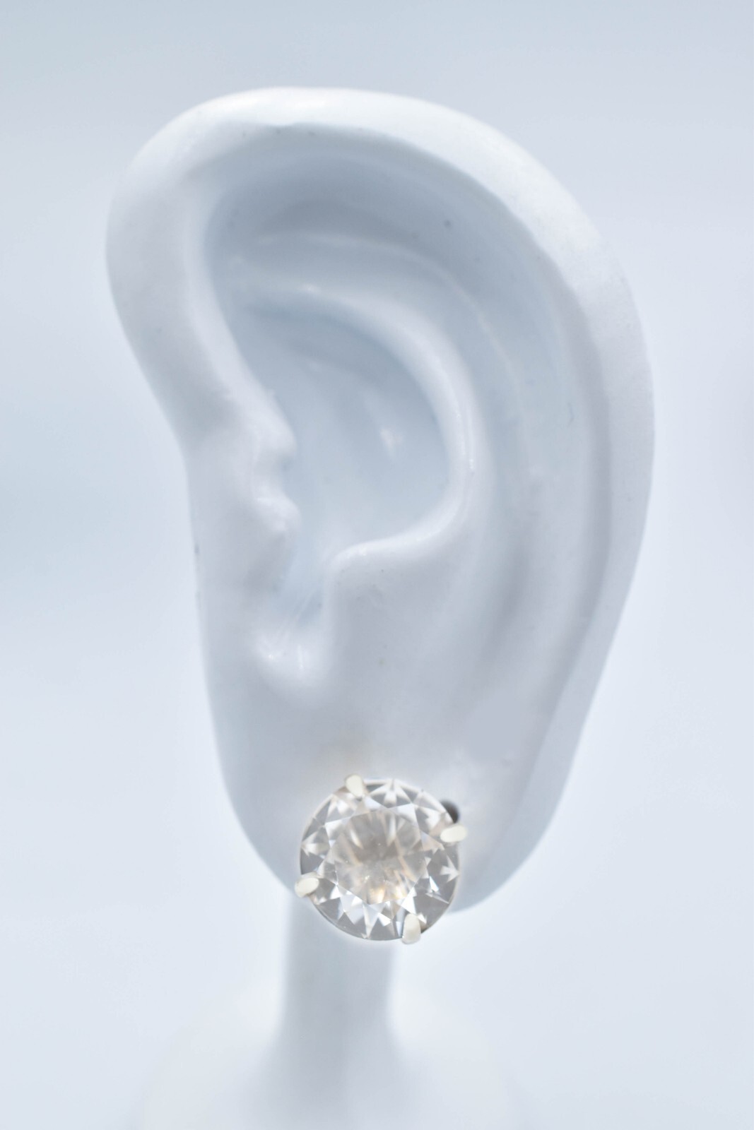 LAB CREATED 13.90 Cts WHITE SAPPHIRE STUD EARRINGS .925 Silver – 12 mm – NWT