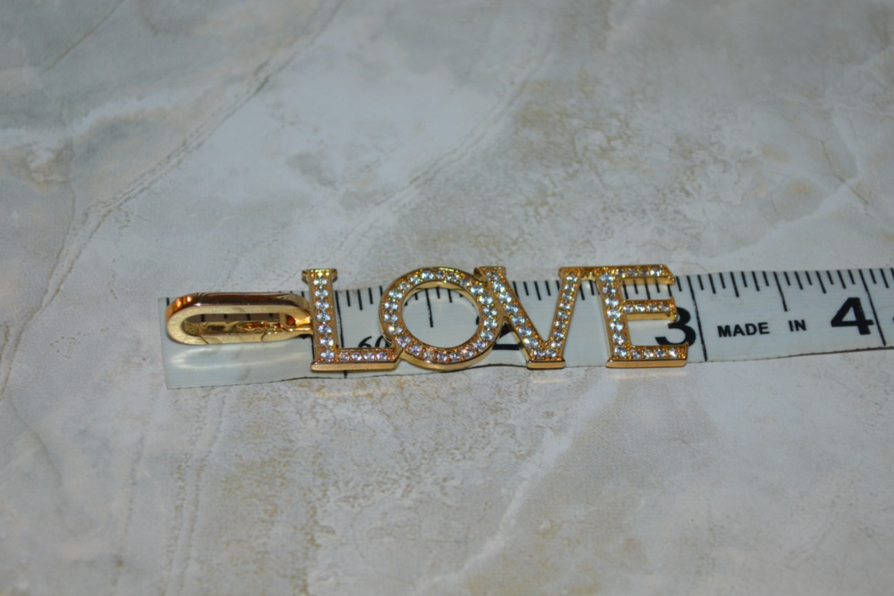 Henri Bendel Influencer Love Charm