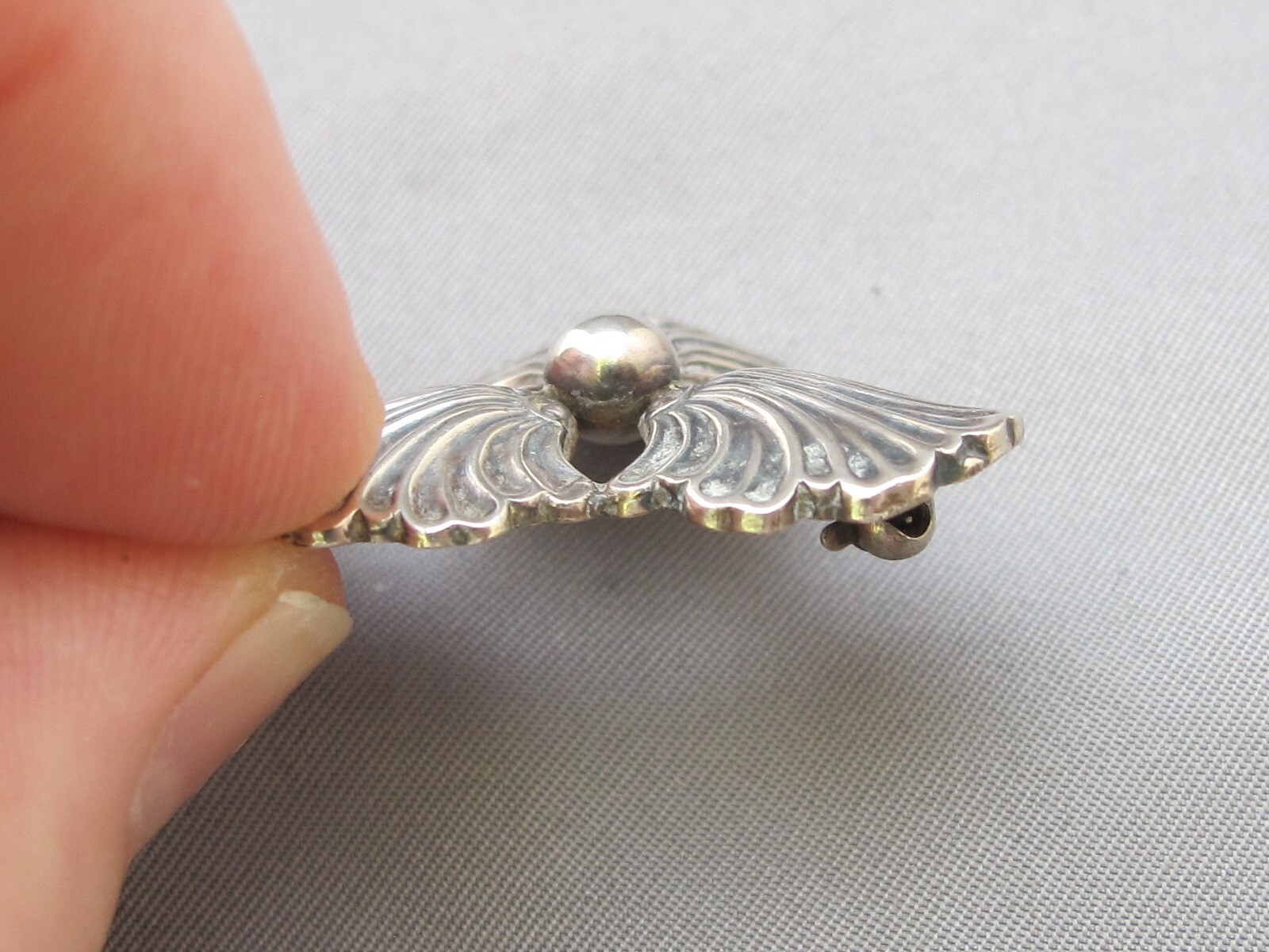 Good HANDMADE Sterling Studio Craft THREE SHELL PIN