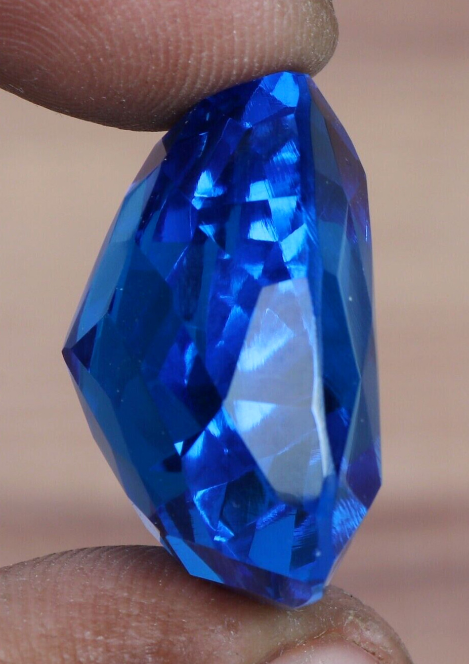 AAA+ Large Blue Topaz 72.25 Ct. Trillion Cut Faceted Loose Gemstone @Gifts Women