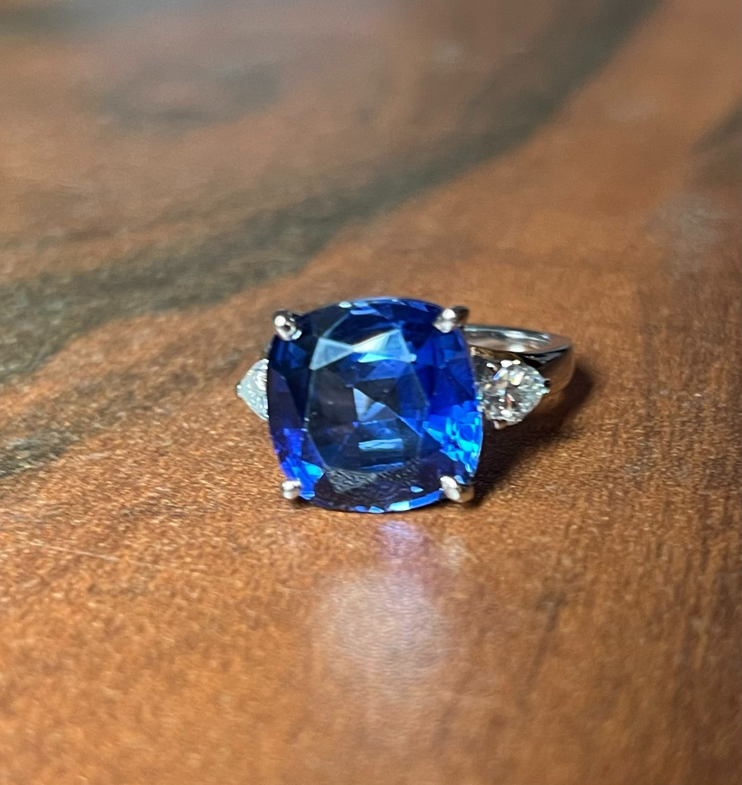 7.50 Ct Cushion Cut Natural Sapphire Diamond Wedding Bridal Ring 14K White Gold