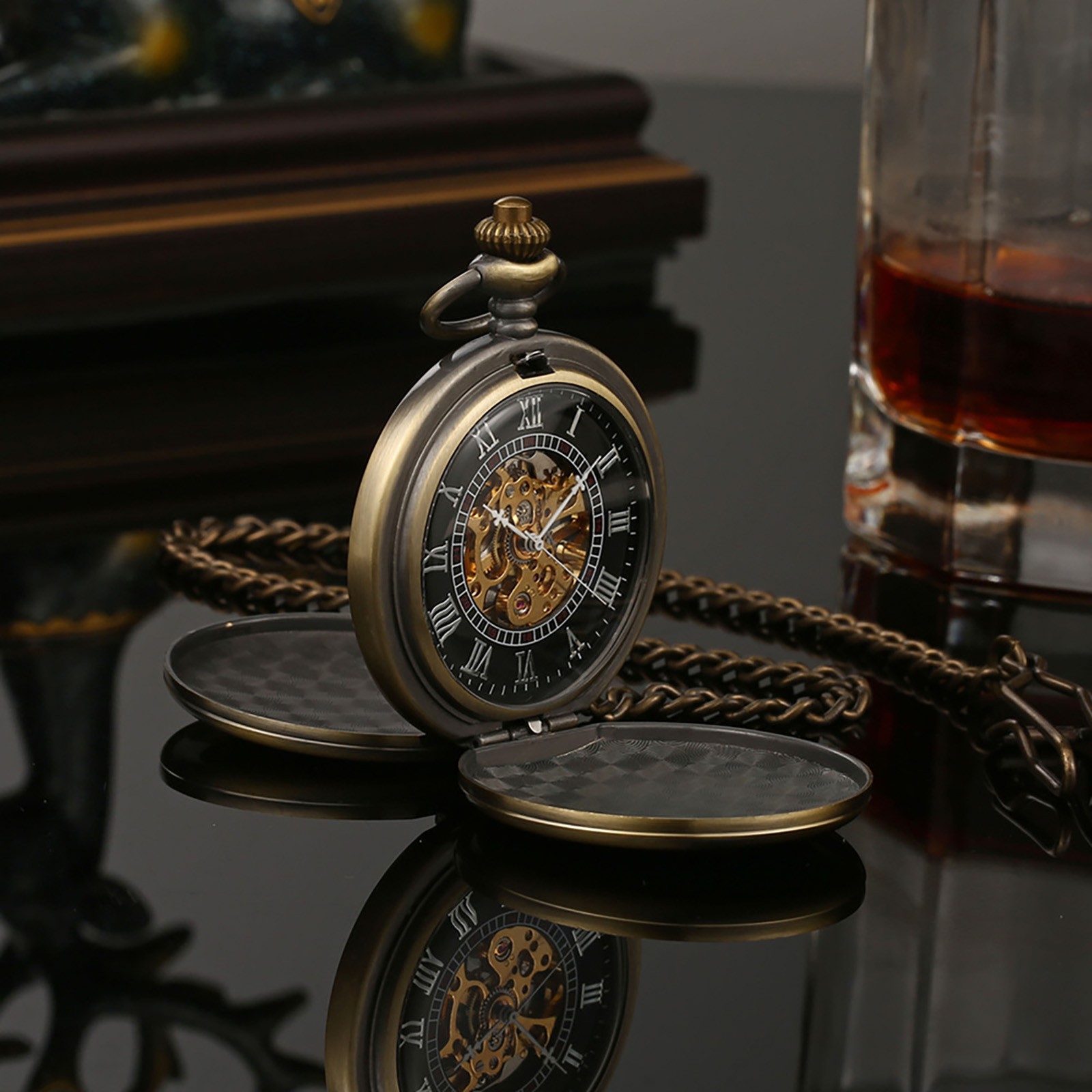 1Pc Portable Zinc Alloy Mechanical Vintage Pocket Watch Ideal Gift For Men