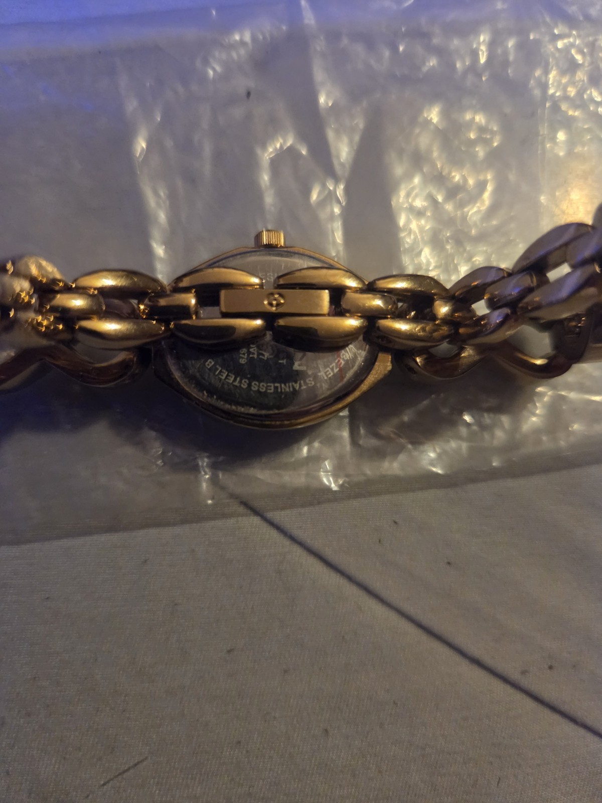 Elgin Women’s Quartz Analog Oval Watch Blue Dial Gold Tone Bracelet