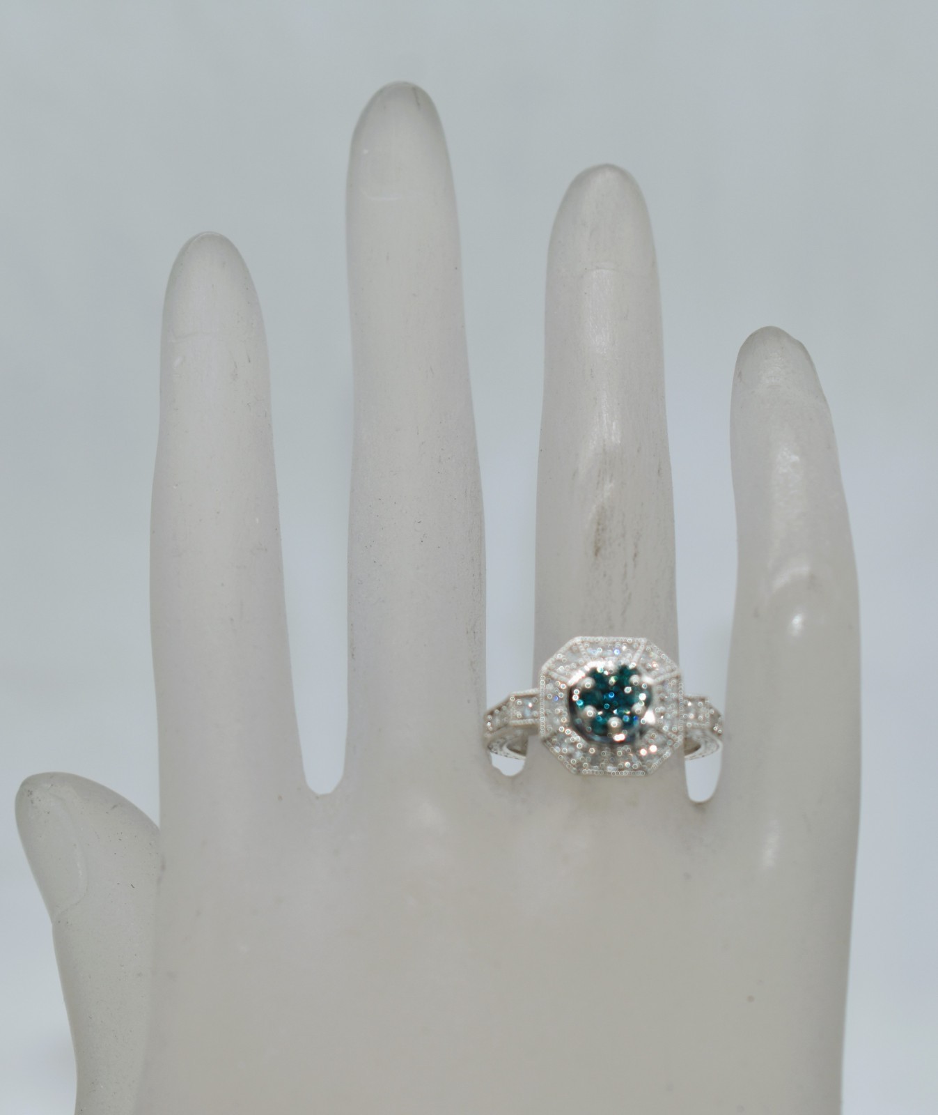 0.57 CT TW Treated Blue & White Diamonds Sterling Silver Halo Ring Size 8-1/4