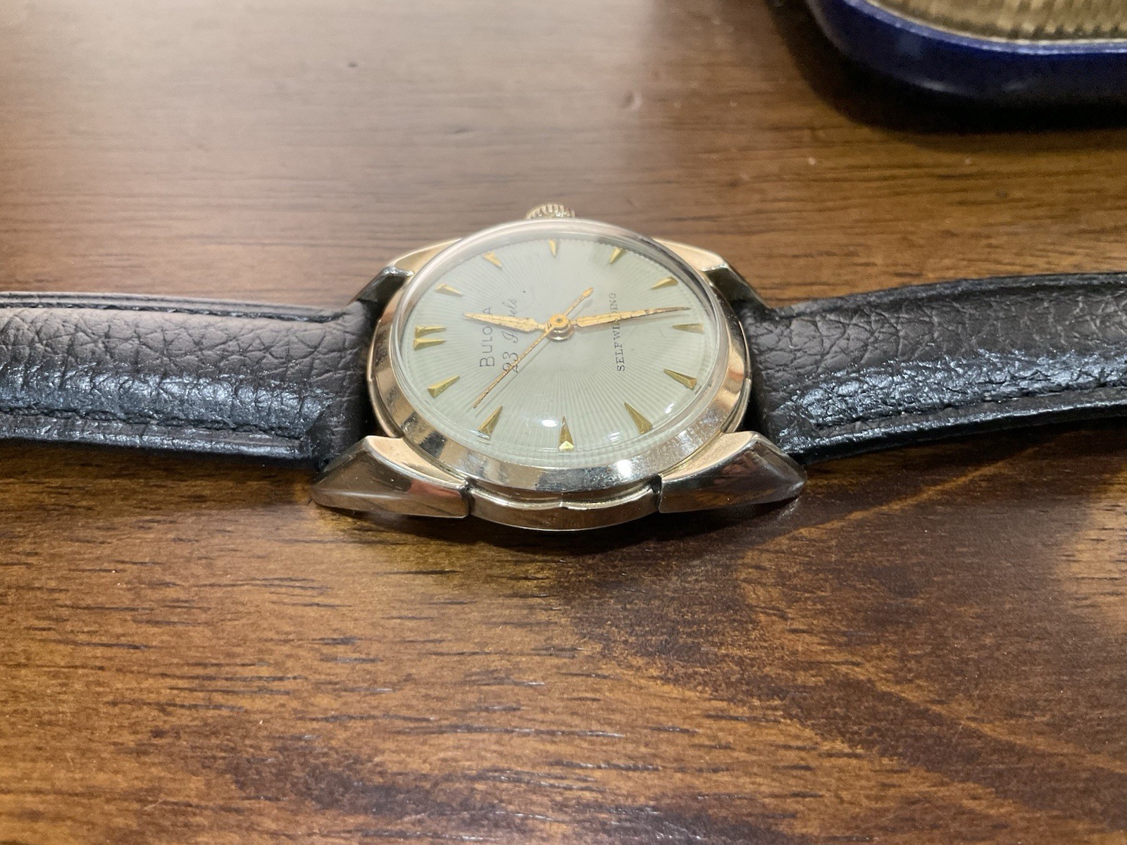 Vtg 1956 BULOVA 23 Jewels Automatic Watch SERVICED Sunburst Dial L6 Lugs W/ Box