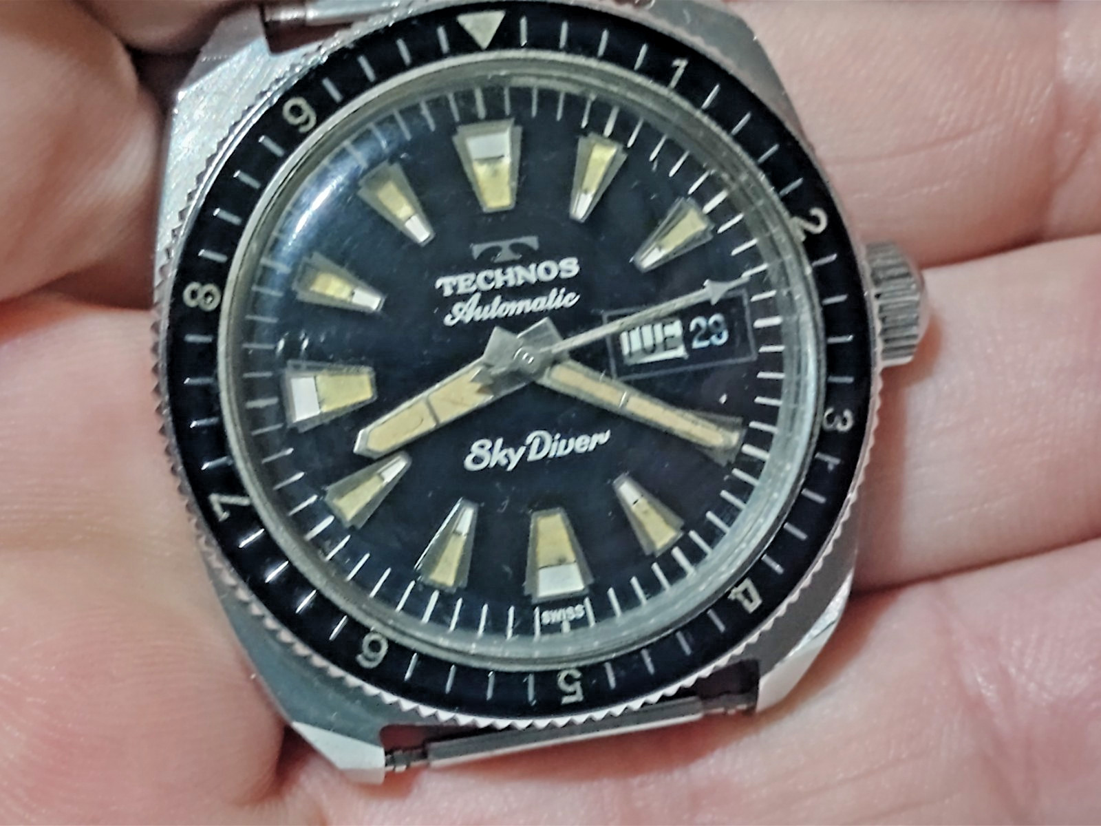 VINTAGE TECHNOS SKY DIVER 250m ORIGINAL DIAL BEZEL 38MM CA 1960s