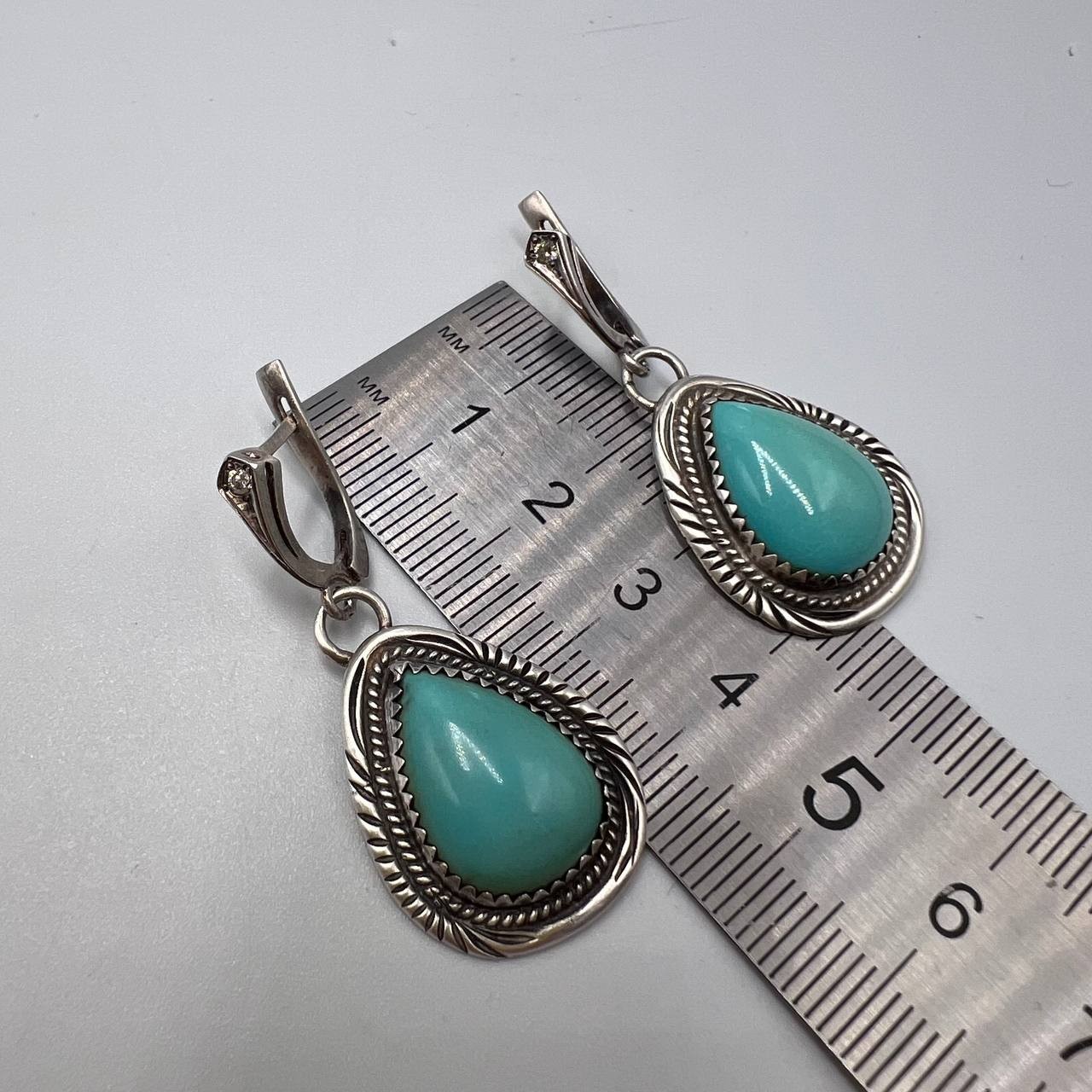 Vintage Sterling Silver 925 Woman’s Jewelry Drop Earrings Turquoise Stone Marked