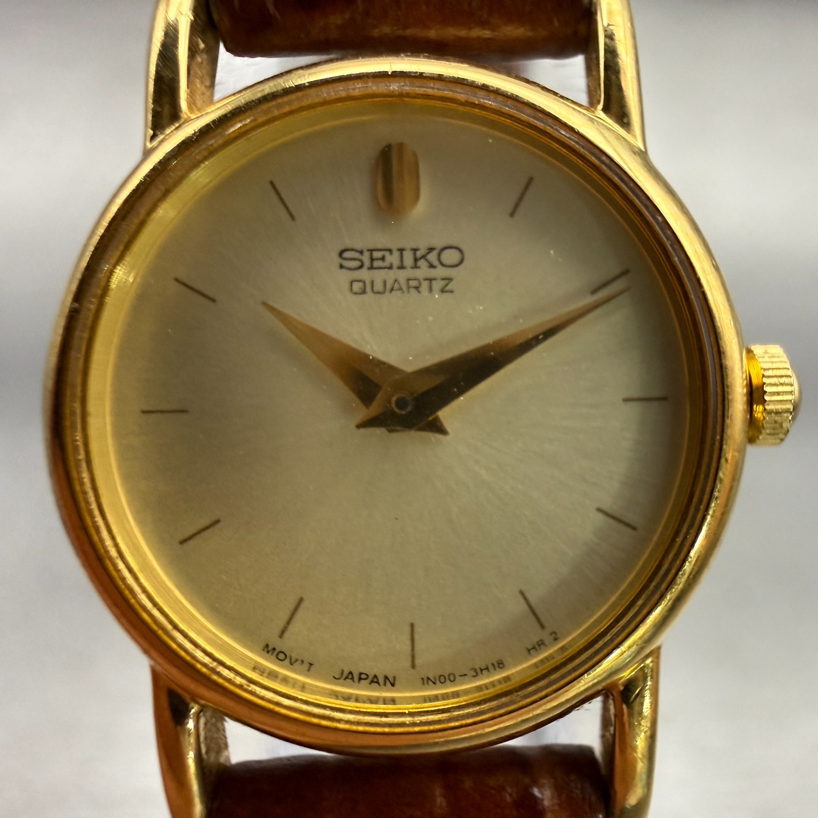 Seiko Watch Women 20mm Champagne Dial Gold Tone Round 1N00-0F69 New Battery VTG