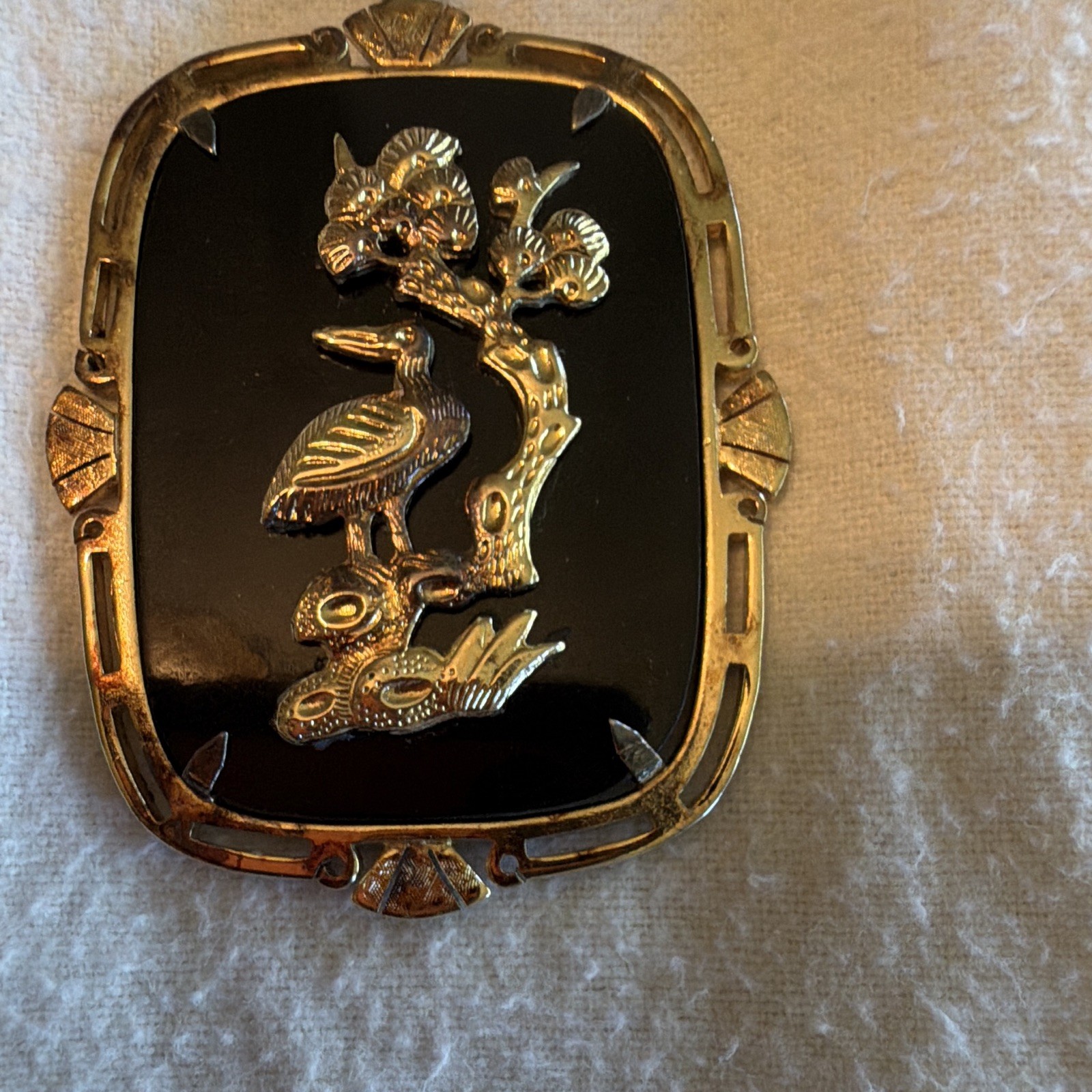 Vintage Asian Black Onyx Style Pendant Necklace Crane Bird Gold Tone