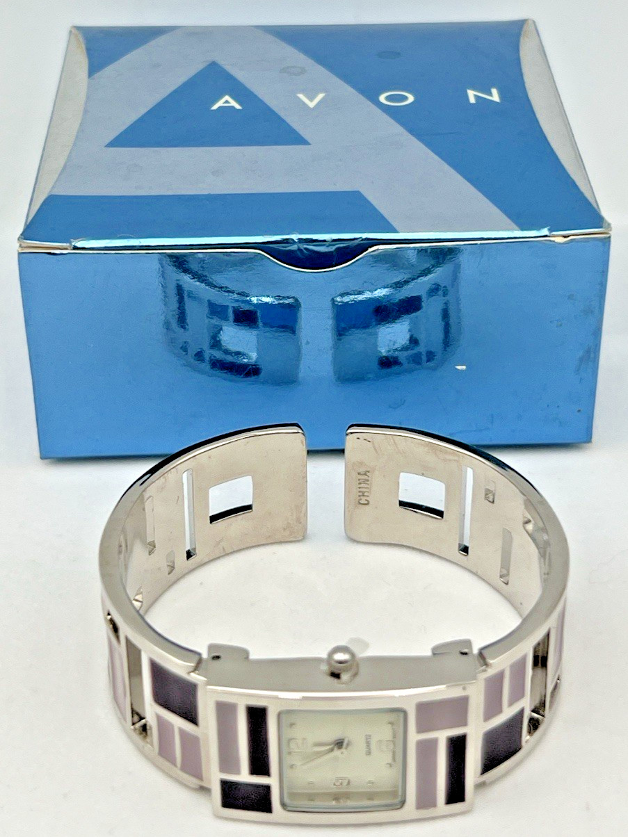 AVON SHADES OF VIOLET CUFF WATCH SILVER TONE & SHADES OF PURPLE NIB