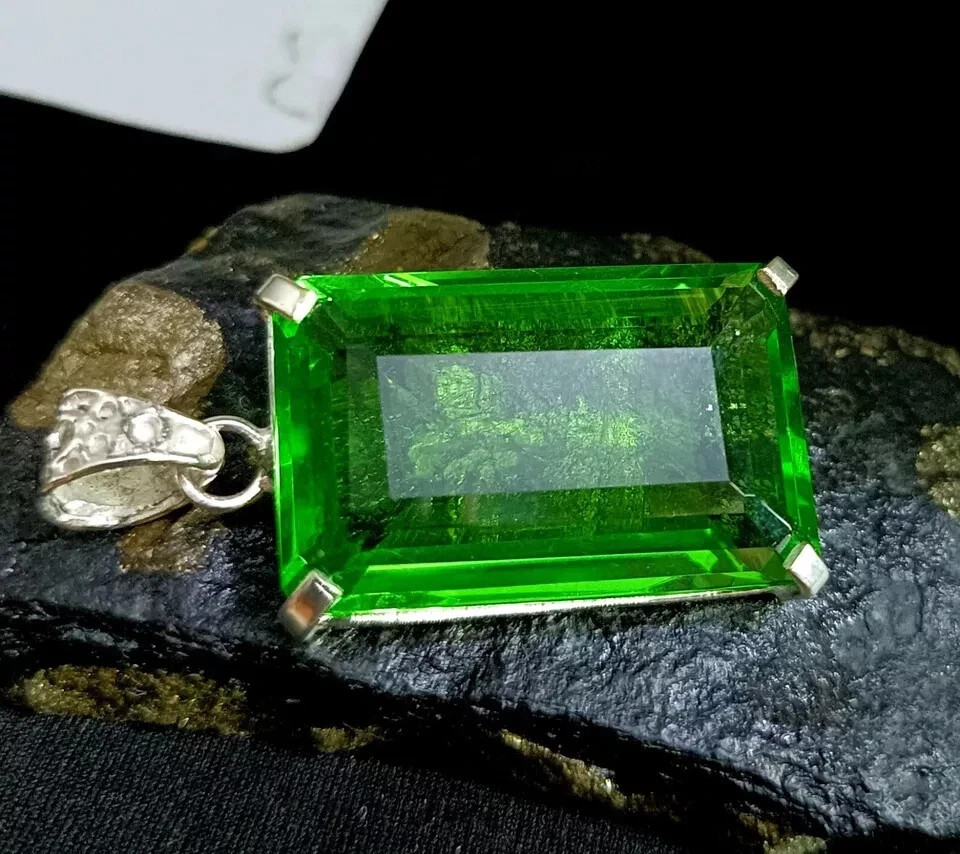 Natural 100 Ct+ Certified Green Topaz 925 Solid Silver Pendant Loose Gemstone