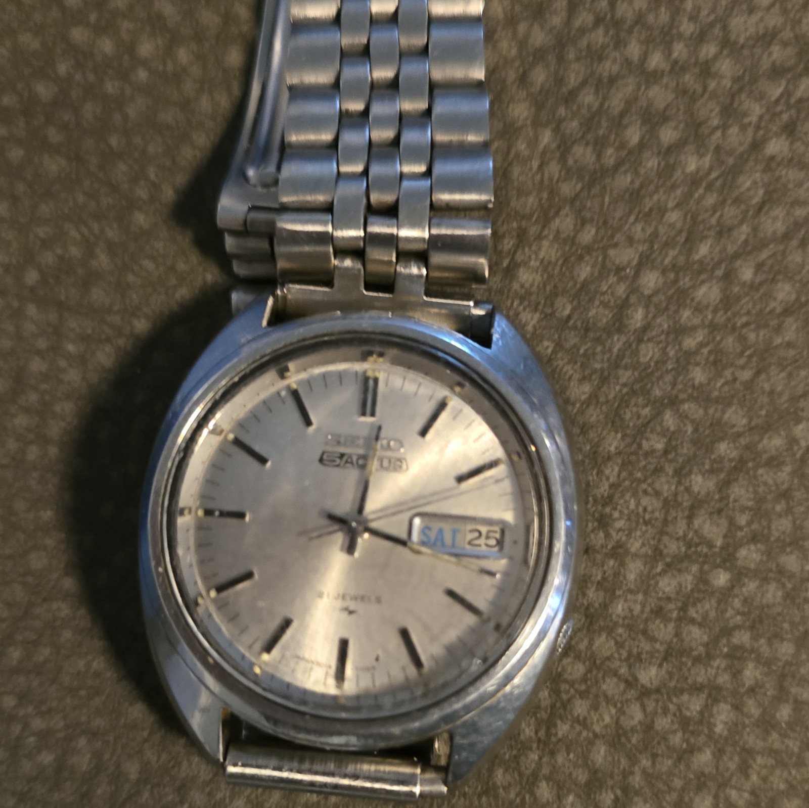 Seiko 5 Actus Men’s Automatic 21J Silver Dial Day/Date SS Bracelet Watch