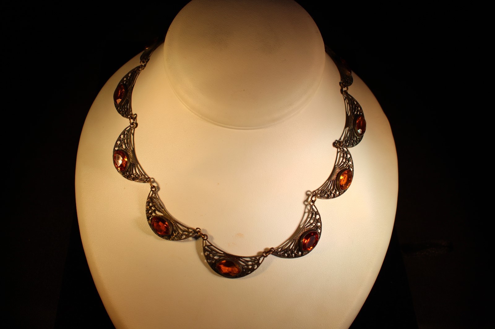 VINTAGE CZECH STYLE BRASS NECKLACE WITH MARQUIS SHAPED AMBER RHINSTONES