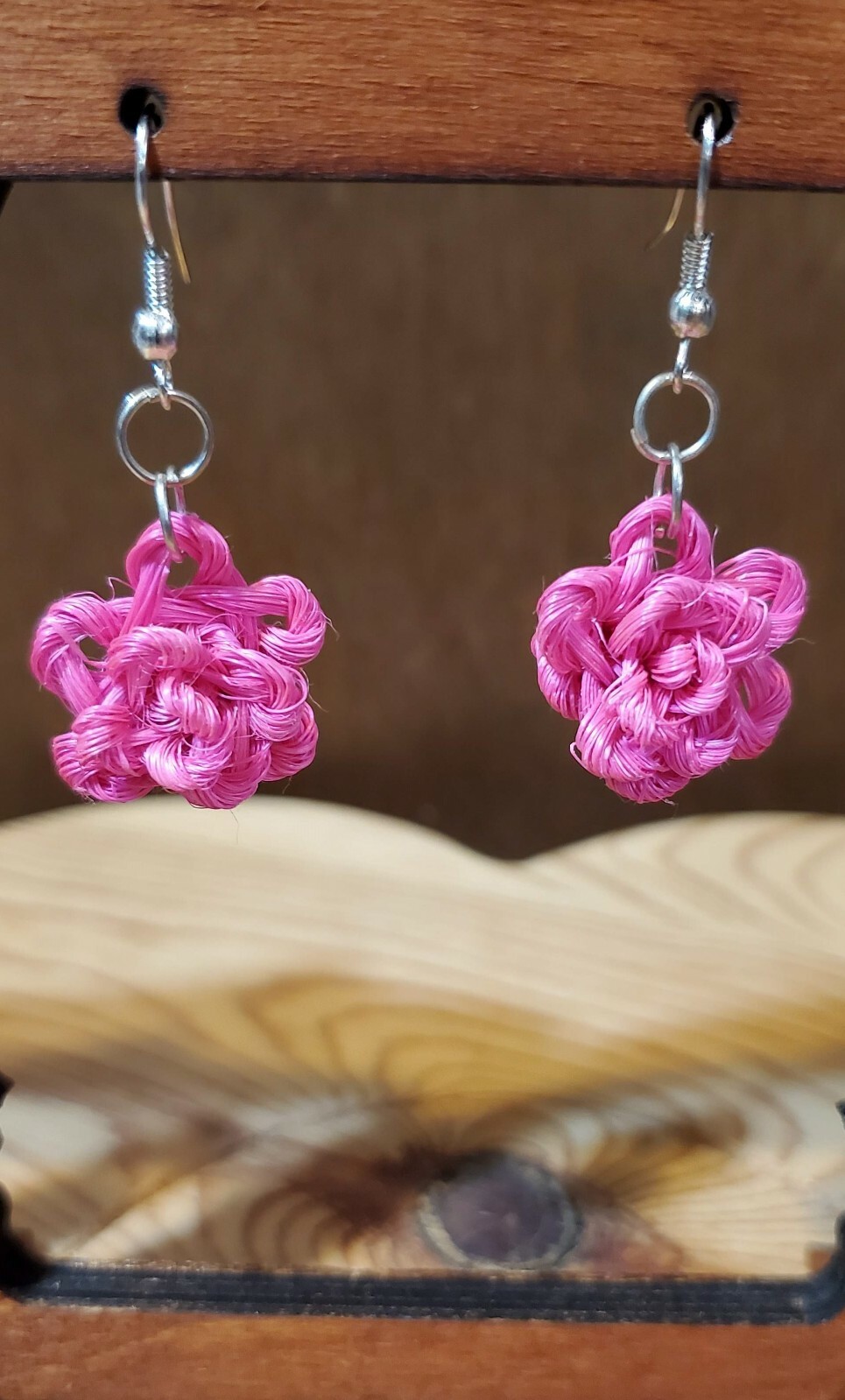 Minu Earrings Magenta Fair Trade Artisan Handmade in Colombia fique plant fiber