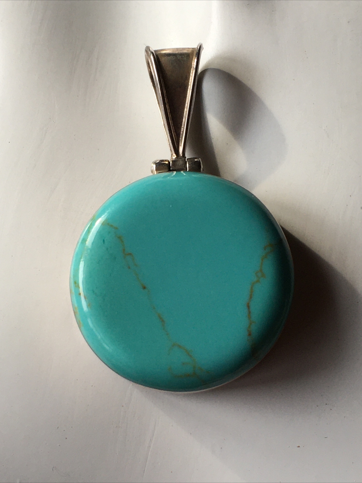 Round Turquoise 925 Sterling Silver Pendant approx 1″ Round