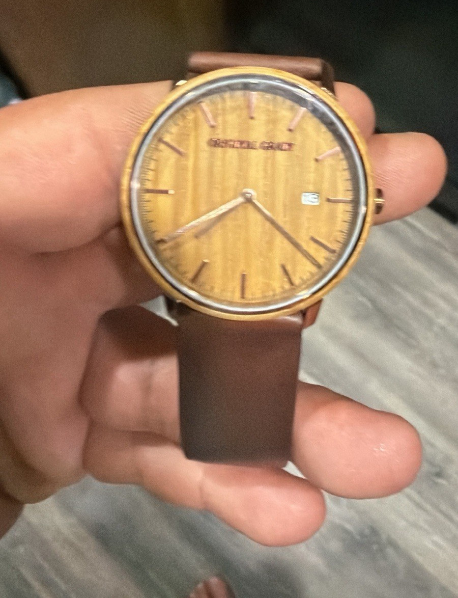 Original Grain Quartz Analog Watch Gold Case Wood Grain Dial Brown Leather Date