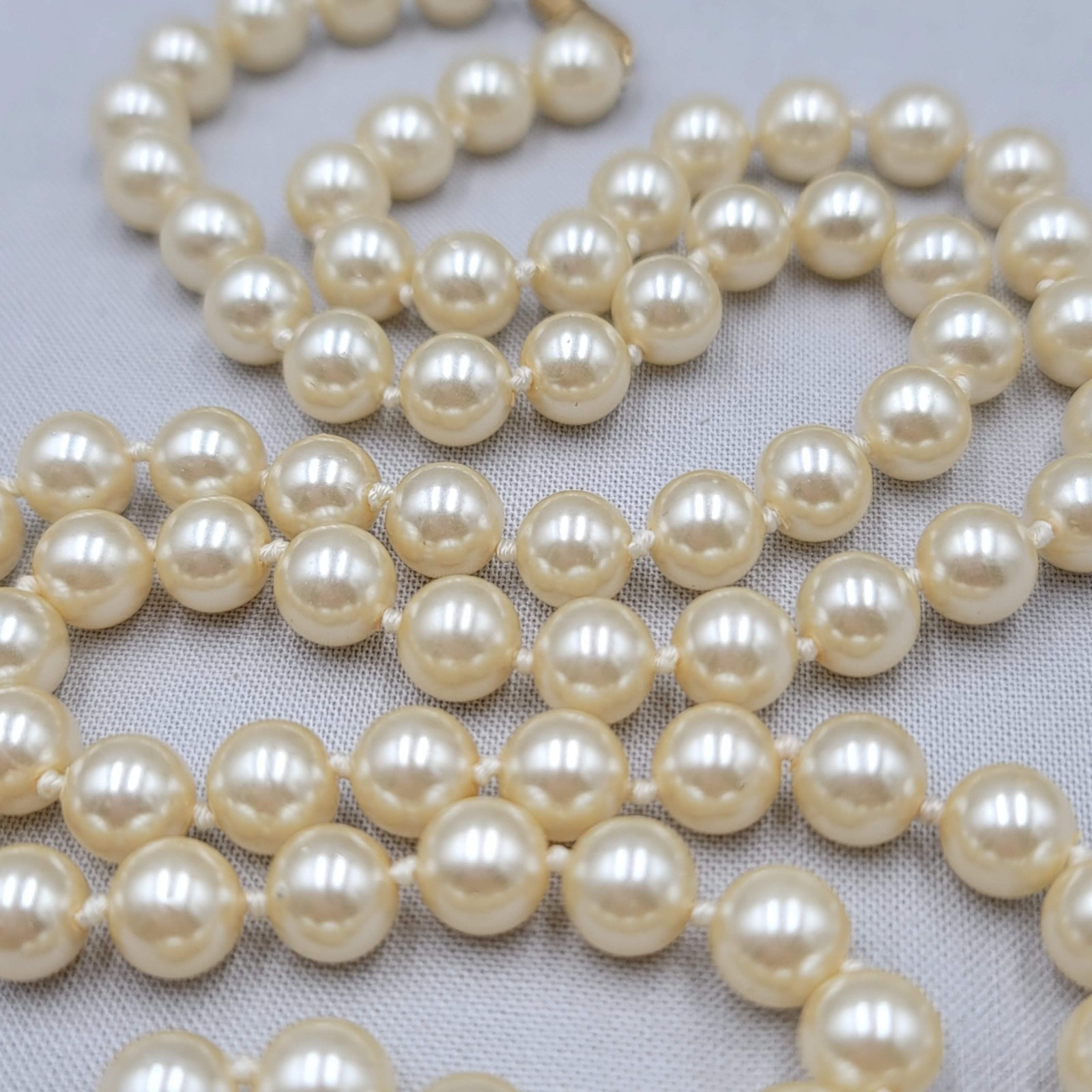 Vintage Glass Faux Pearl 8mm Bead Necklace Hand Knotted 30 in