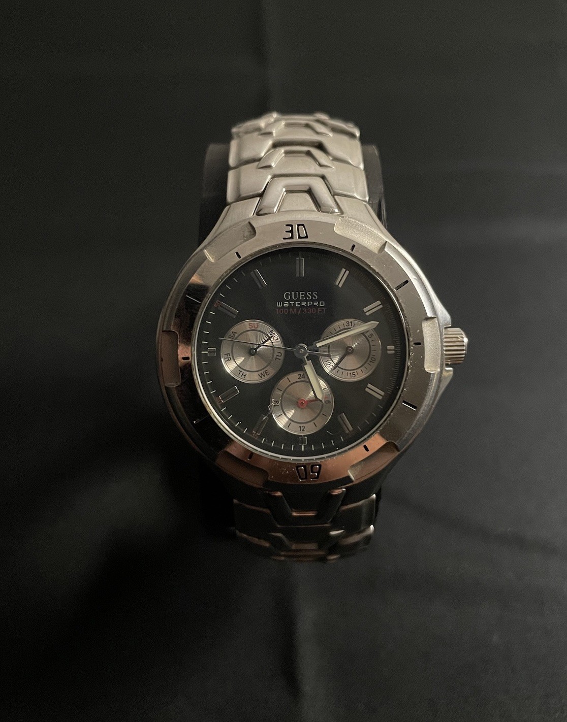 Guess Watch 50M/165FT G85297G Two-Tone Stainless Steel Used￼￼￼