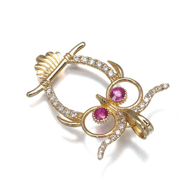 Diamond 0.20ct Ruby 0.12ct Owl Pendant 18K 750 Yellow Gold