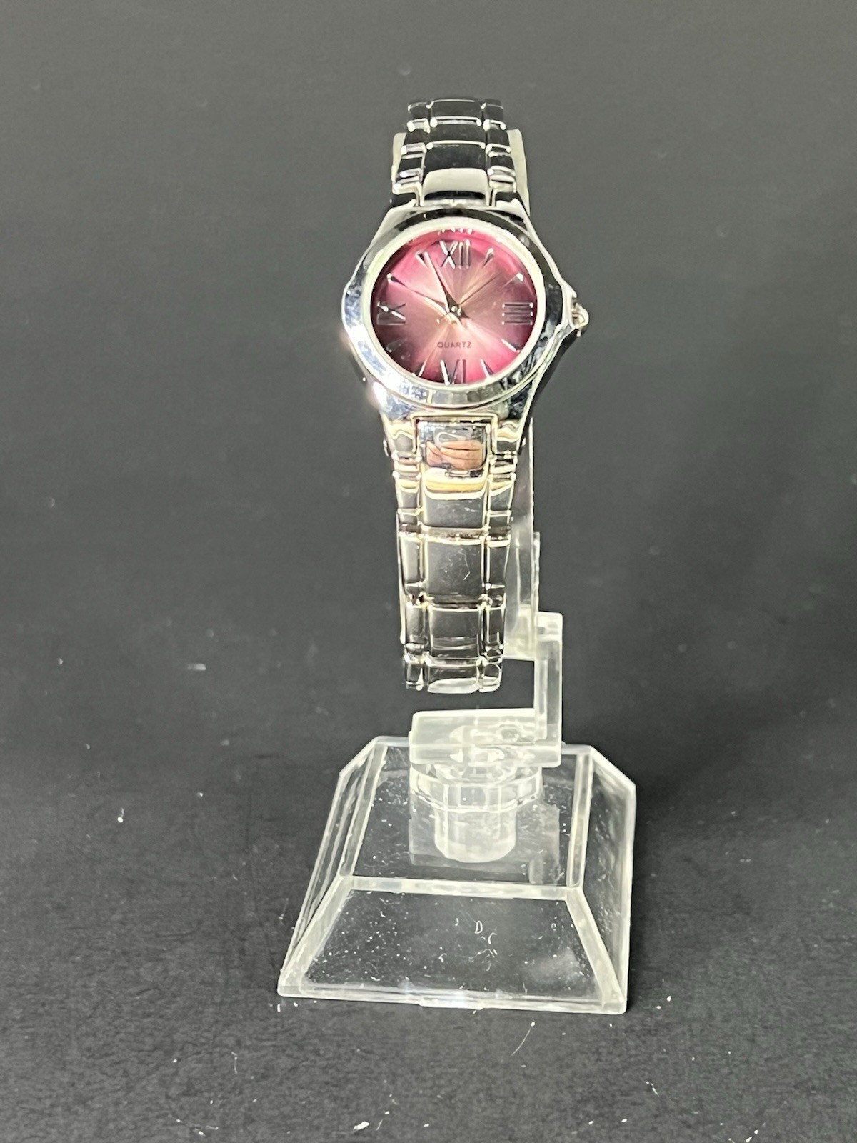 Gen W Women’s 28mm Silver Case Pink Dial NEW BATTERY Solid Link Bracelet (530)