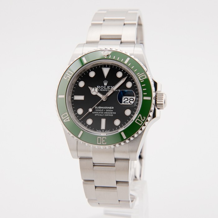 ROLEX Submariner Date 126610LV Warranty 2023 Box/Paper
