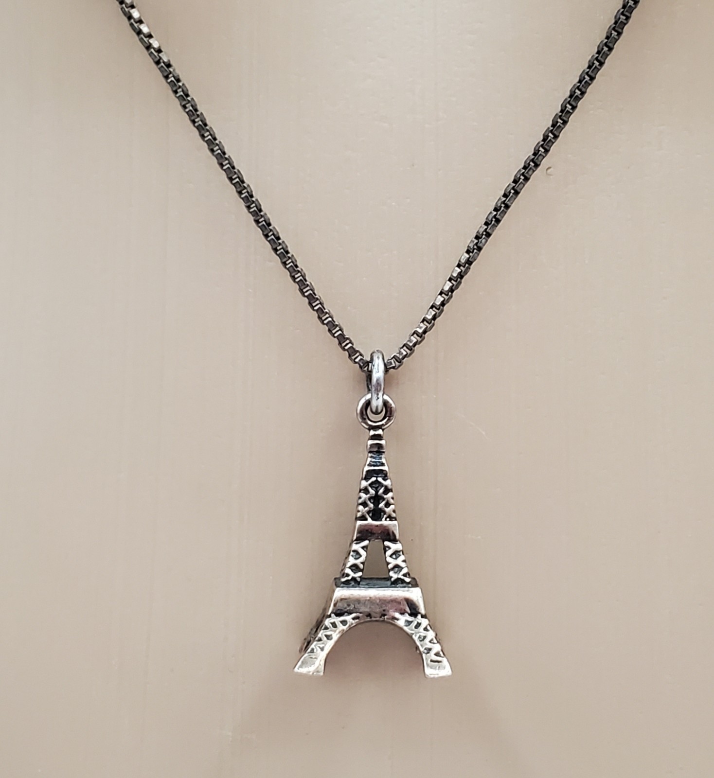 VTG 925 RCI 3d Eiffel Tower Necklace 18in Sterling Silver Box Chain 4g Paris