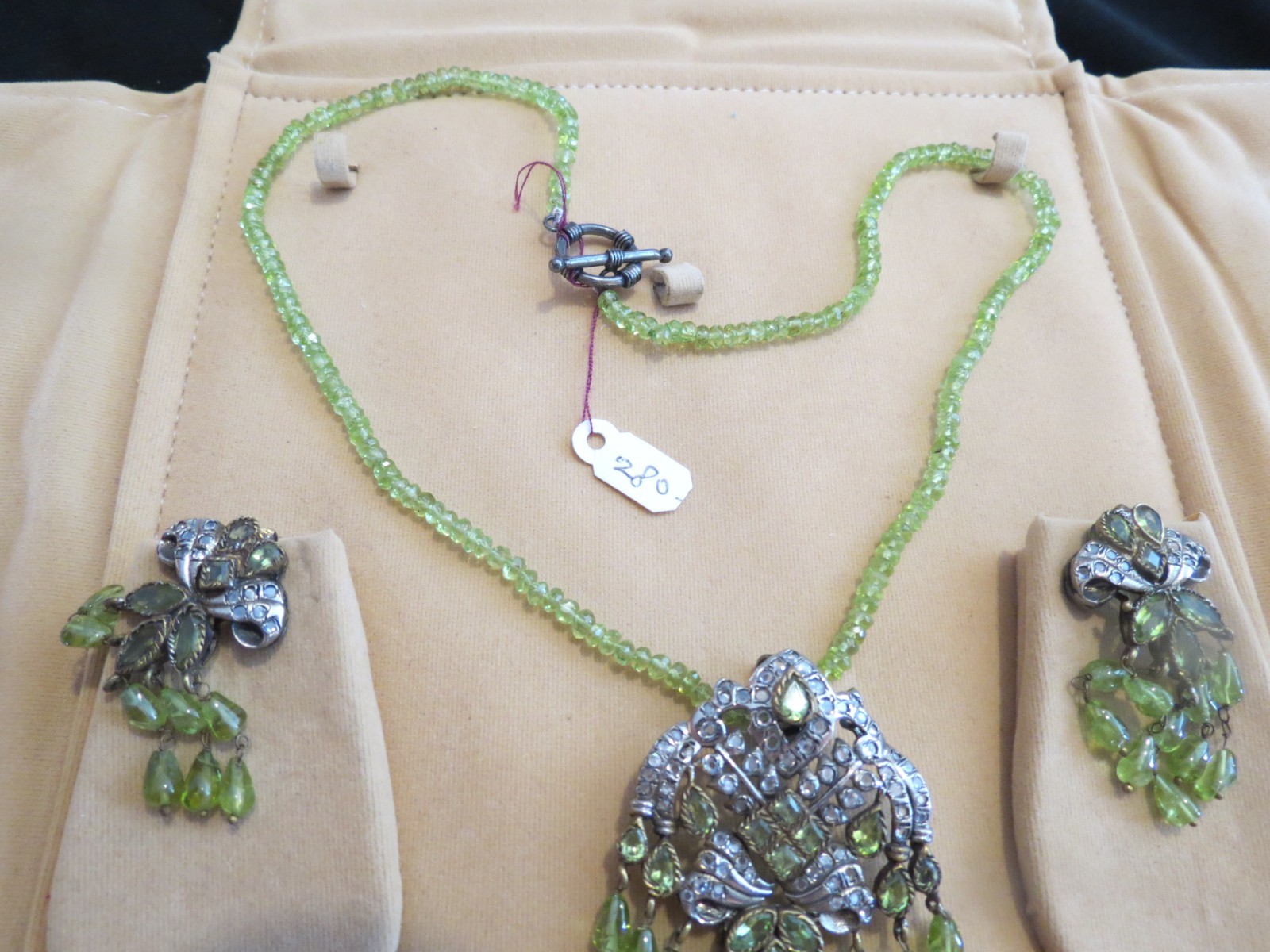 Vtg Chinese Export Green Glass Beads Silver Dangle Necklace & Pierced Earrings