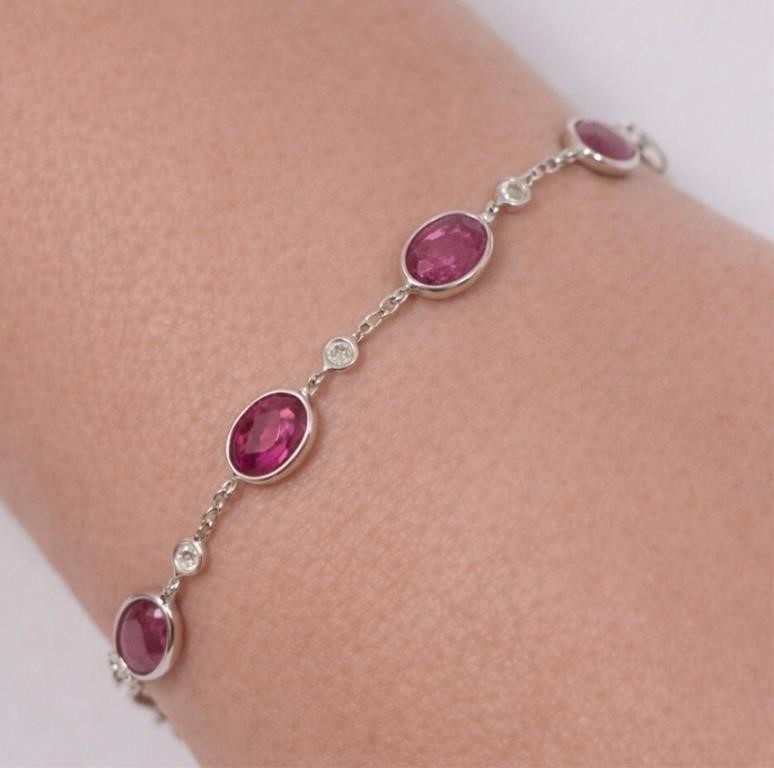 14KT(2.8g), Ruby (7.5ct), Natural Diamond (0.11ct)Bracelet,7″